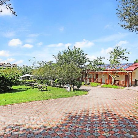清境 百里莊園 Baili Manor Cing Jing Apartman Zsenaj Kültér fotó